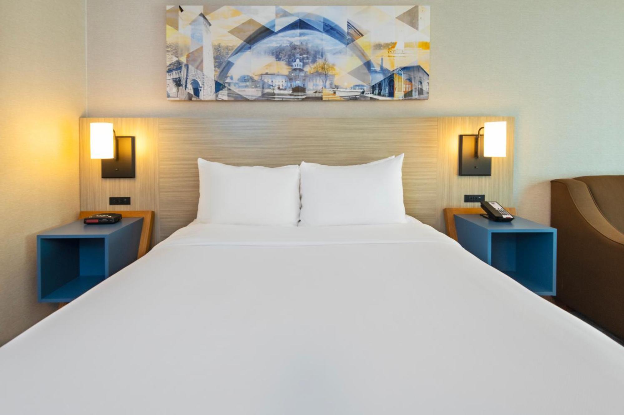 Comfort Inn Hwy 401 Kingston Kültér fotó