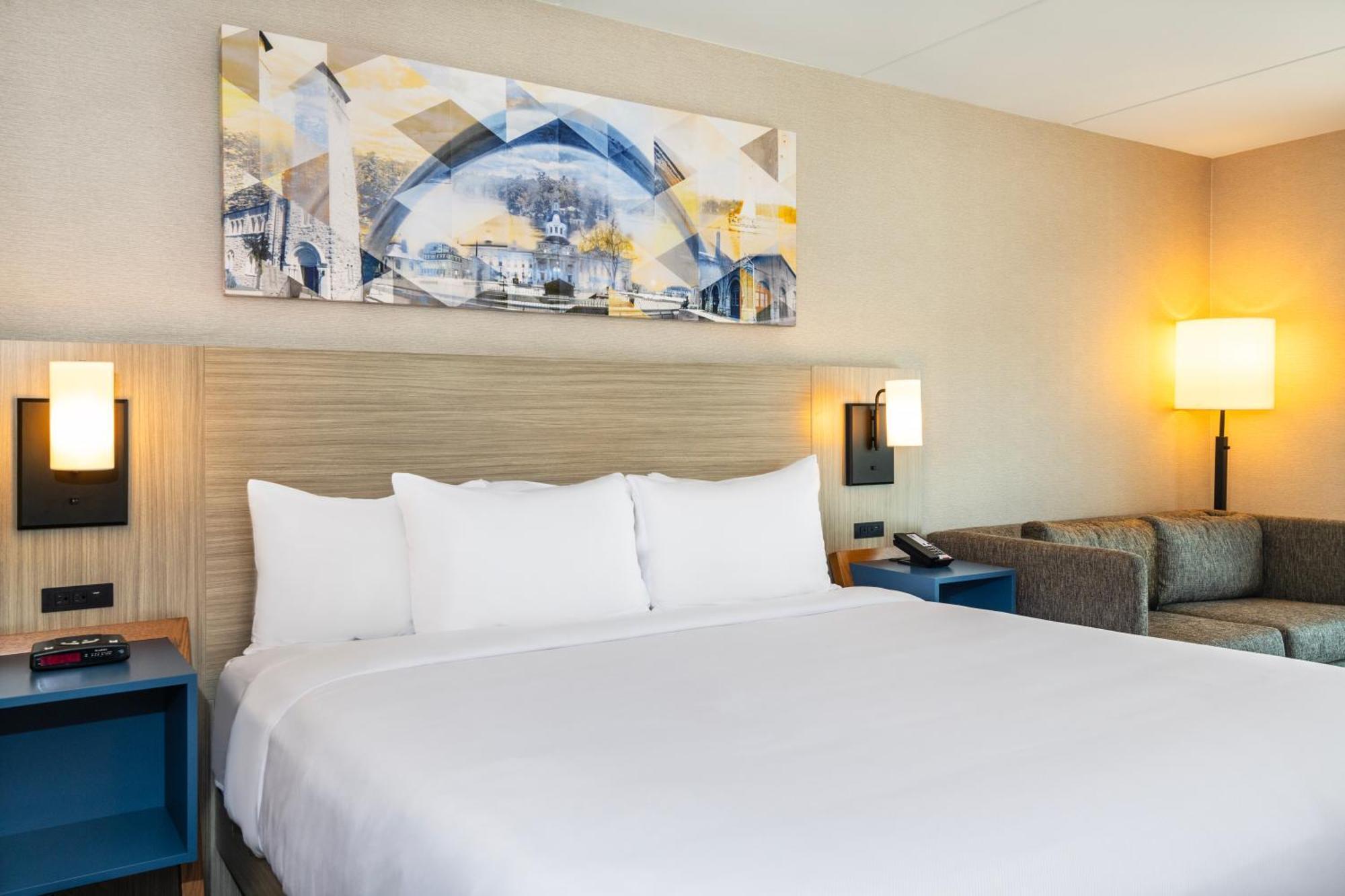 Comfort Inn Hwy 401 Kingston Kültér fotó